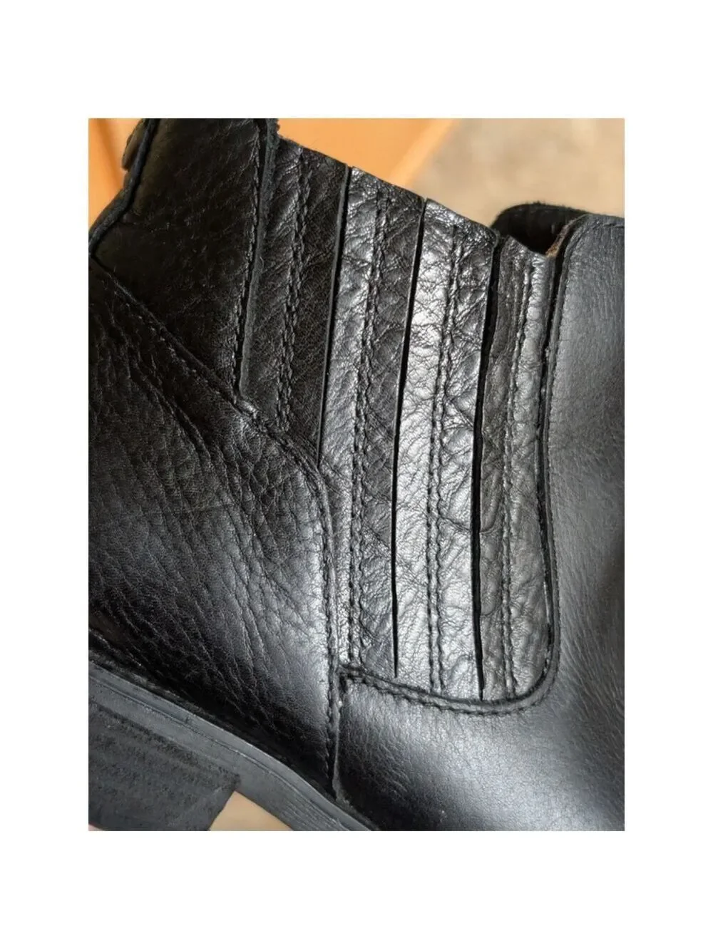 Sofft Black Leather Shooties Size 8 Casual Comfort SF0022201